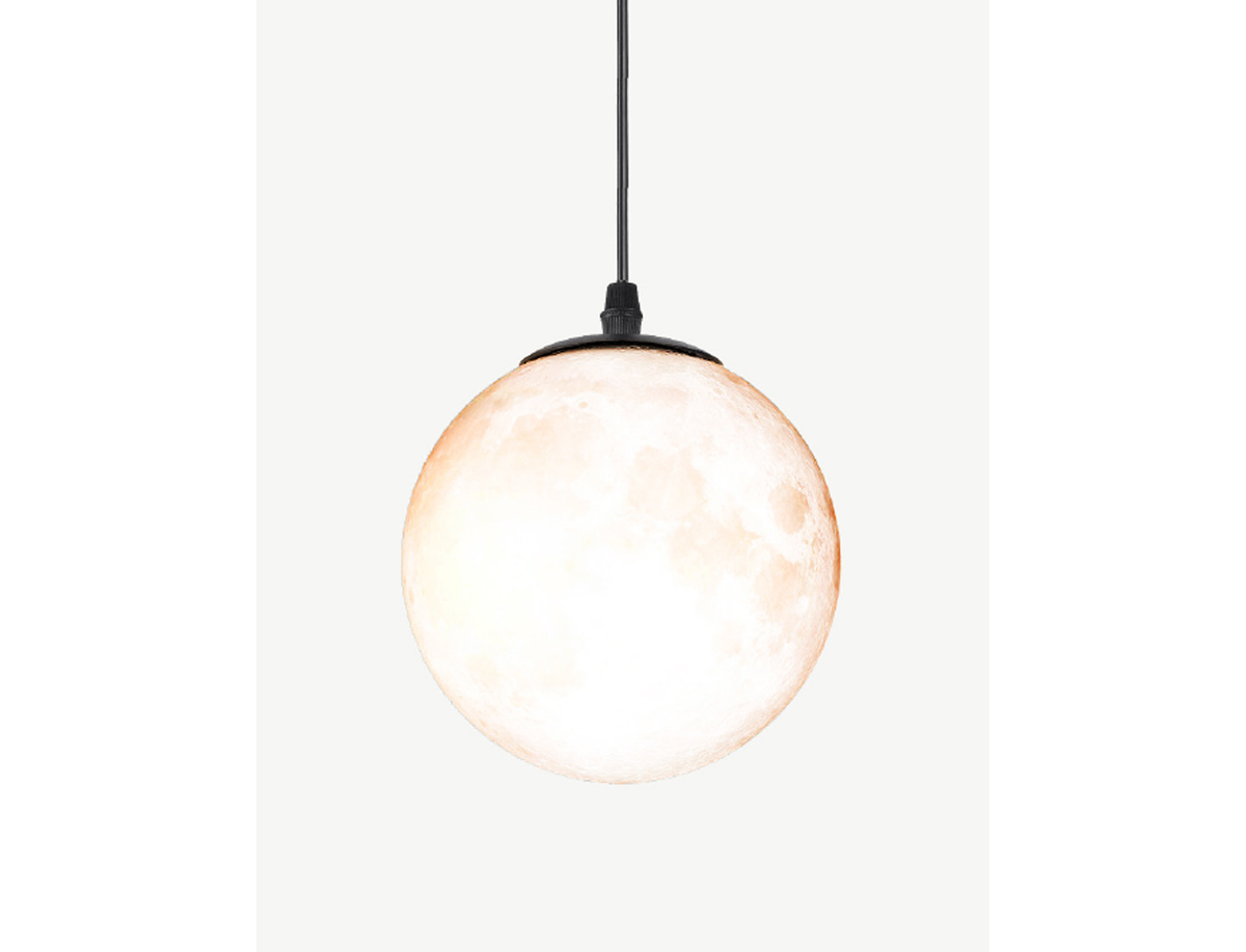Moon MM